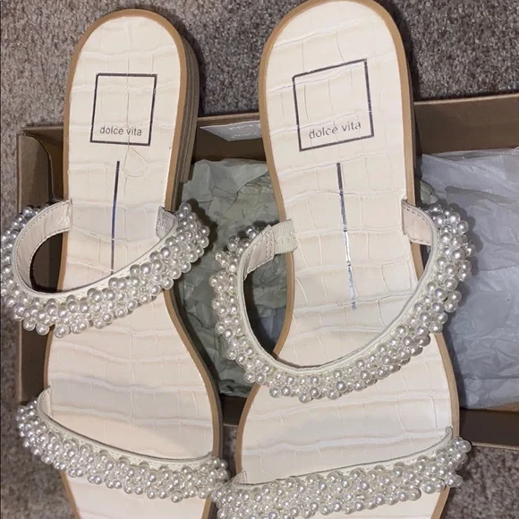 DOLCE VITA Pearl Embellished Sandals - Picture 3 of 10